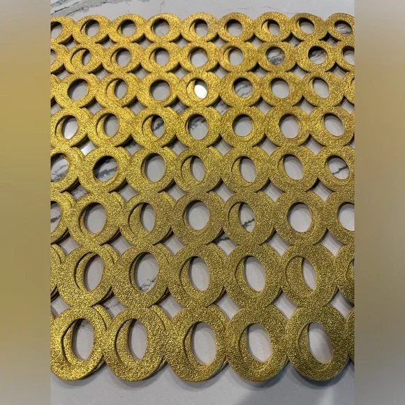 Place mats. 4. - Picture 1 of 2